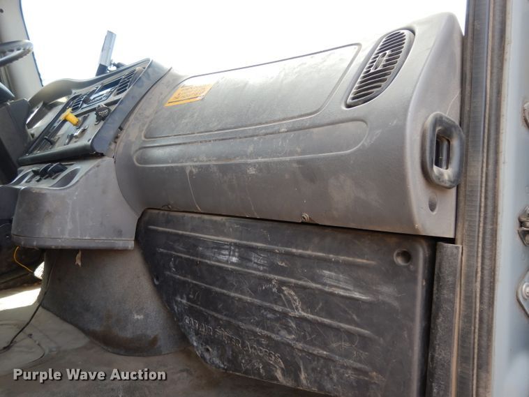 image for item DJ6751 2011 Freightliner Business Class M2  roll off container truck