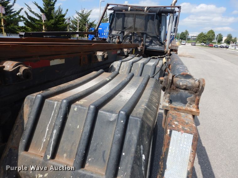 image for item DJ6751 2011 Freightliner Business Class M2  roll off container truck