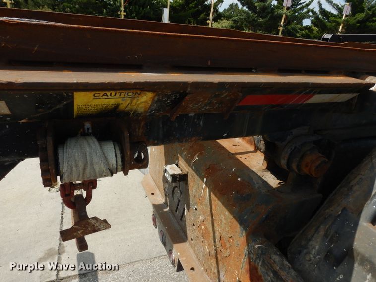 image for item DJ6751 2011 Freightliner Business Class M2  roll off container truck