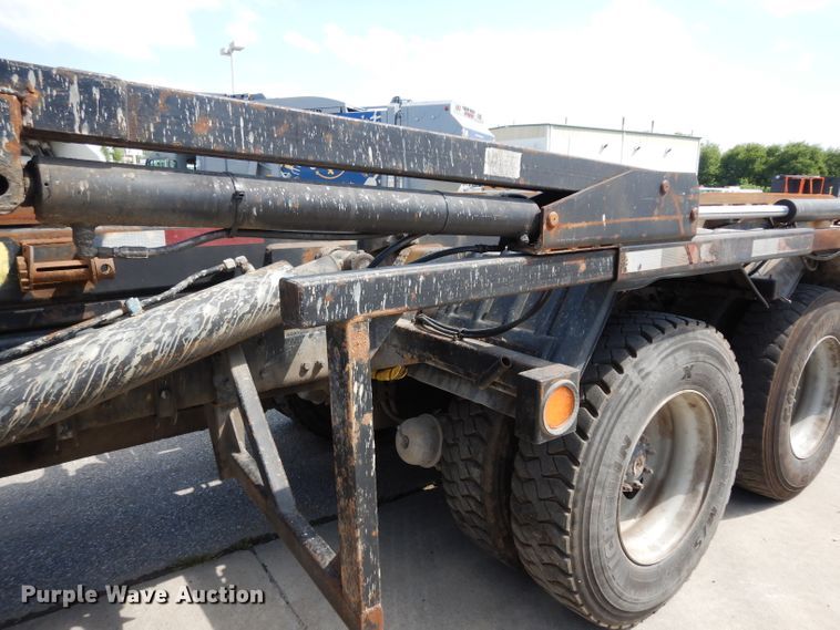 image for item DJ6751 2011 Freightliner Business Class M2  roll off container truck