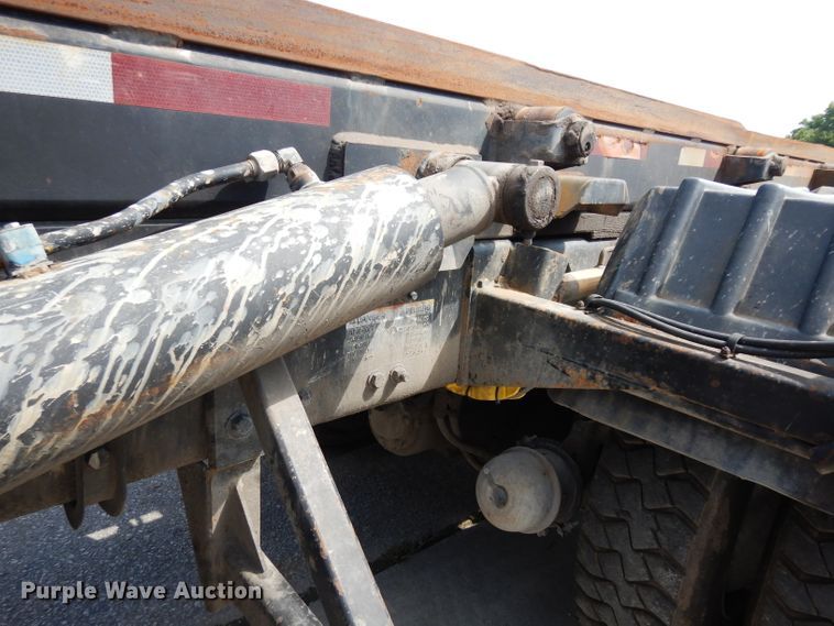 image for item DJ6751 2011 Freightliner Business Class M2  roll off container truck