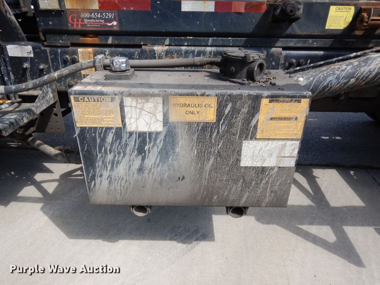 image for item DJ6751 2011 Freightliner Business Class M2  roll off container truck