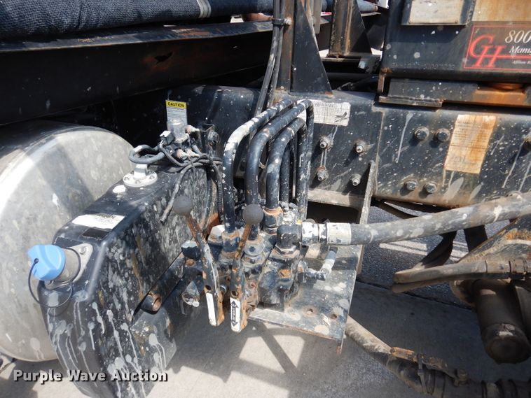 image for item DJ6751 2011 Freightliner Business Class M2  roll off container truck