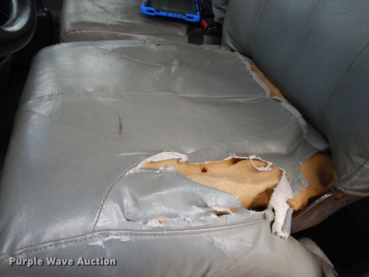 image for item DJ6752 2003 International 4300  crane truck