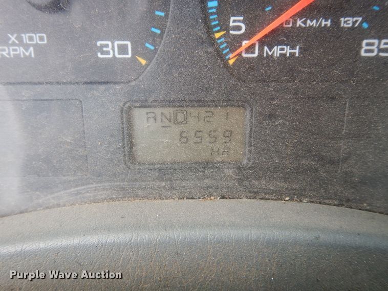 image for item DJ6752 2003 International 4300  crane truck