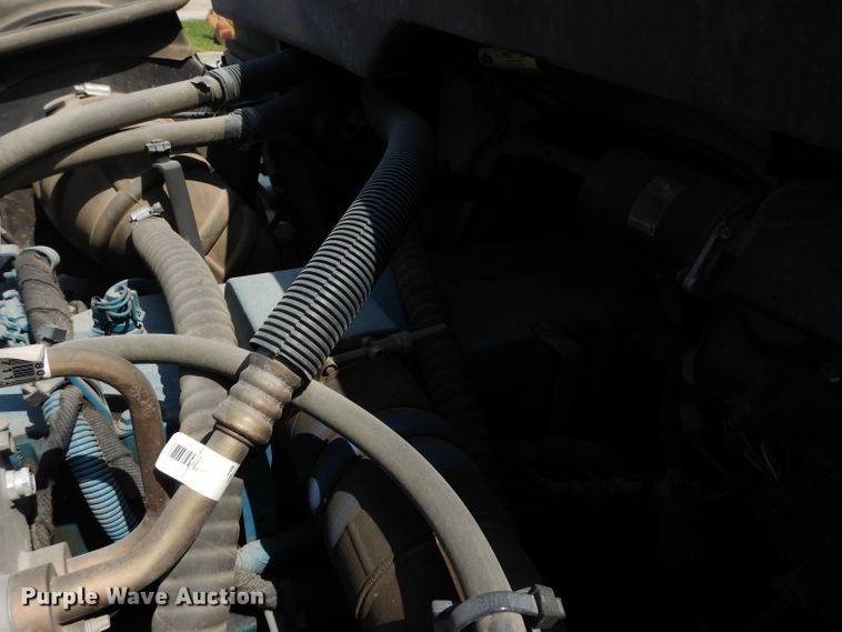 image for item DJ6752 2003 International 4300  crane truck