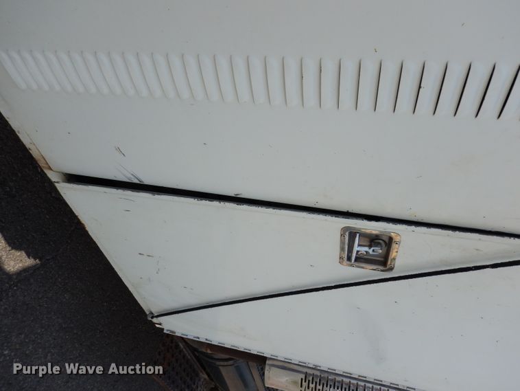 image for item DJ6752 2003 International 4300  crane truck