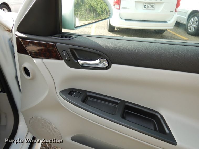 image for item DJ6757 2012 Chevrolet Impala