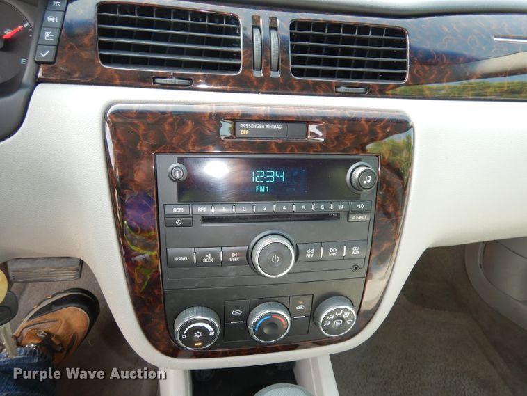 image for item DJ6759 2013 Chevrolet Impala