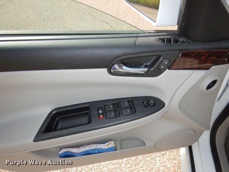 image for item DJ6760 2012 Chevrolet Impala