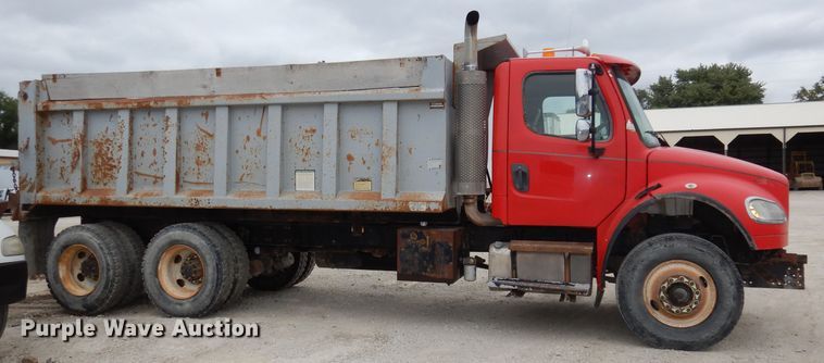 image for item DJ6805 2005 Freightliner Business Class M2  dump truck