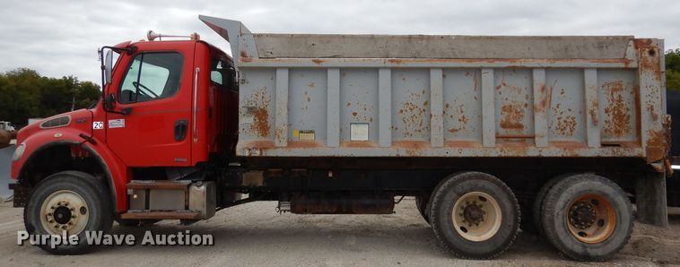 image for item DJ6805 2005 Freightliner Business Class M2  dump truck