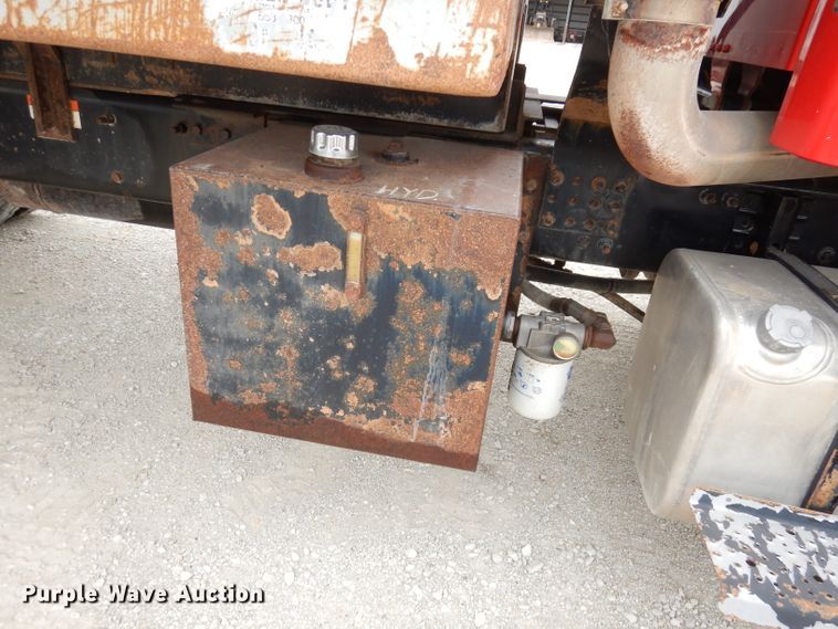 image for item DJ6805 2005 Freightliner Business Class M2  dump truck