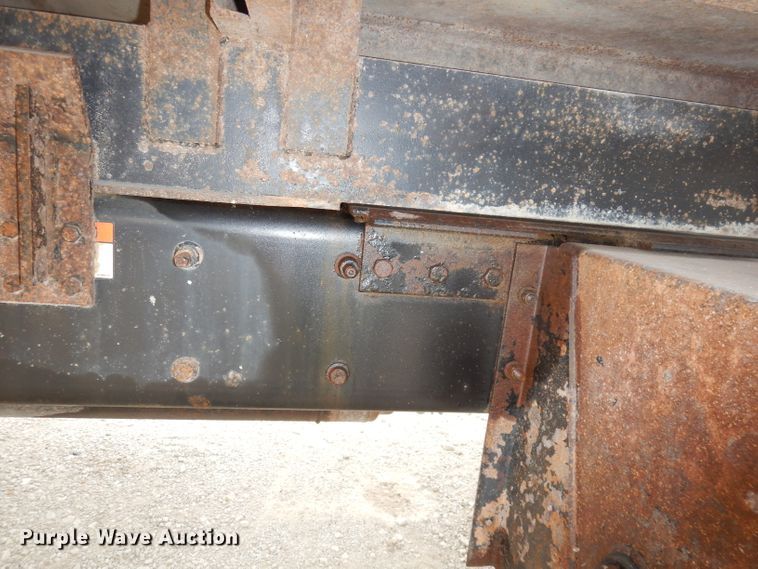 image for item DJ6805 2005 Freightliner Business Class M2  dump truck