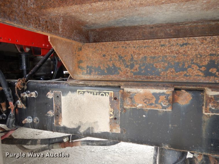 image for item DJ6805 2005 Freightliner Business Class M2  dump truck