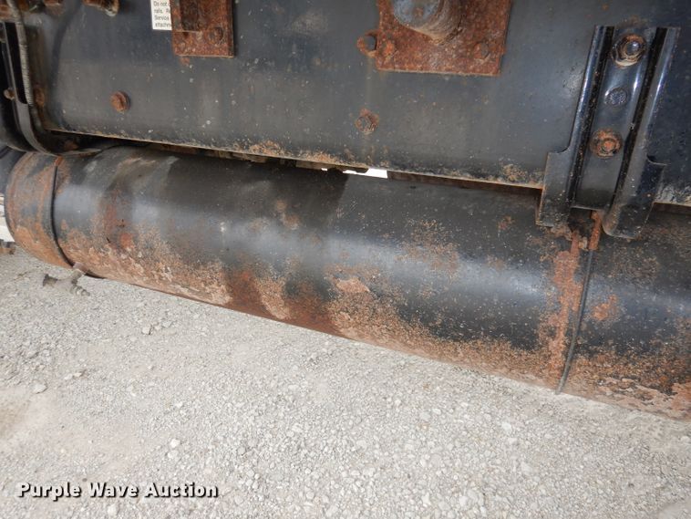 image for item DJ6805 2005 Freightliner Business Class M2  dump truck