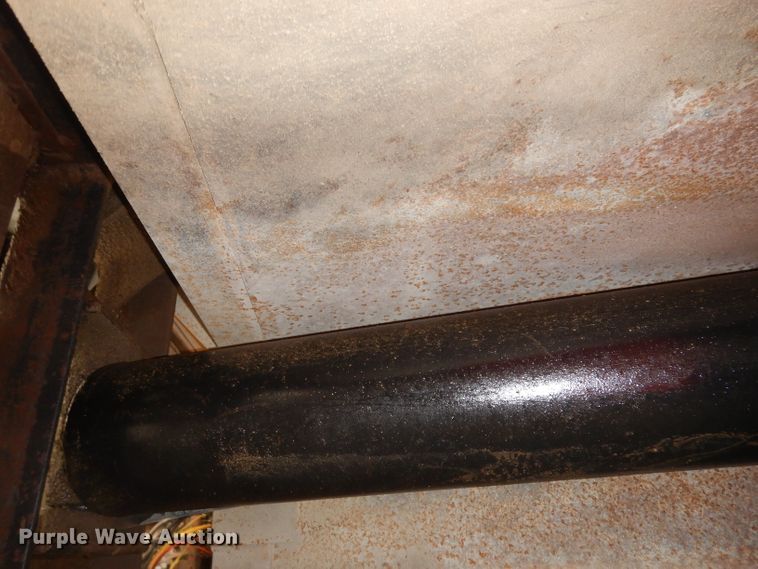 image for item DJ6805 2005 Freightliner Business Class M2  dump truck