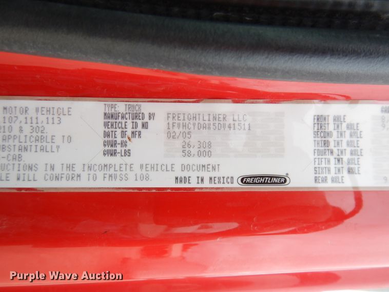 image for item DJ6805 2005 Freightliner Business Class M2  dump truck