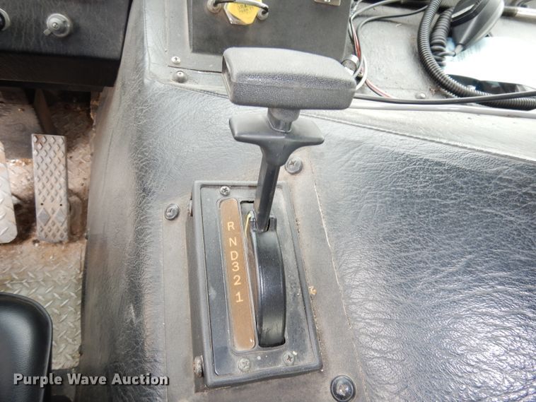 image for item DJ6807 1987 Pierce Lance  fire truck