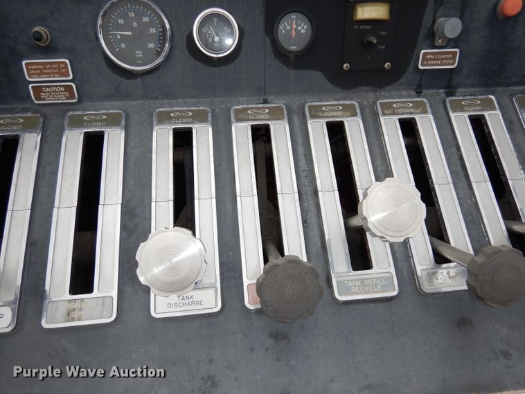 image for item DJ6807 1987 Pierce Lance  fire truck