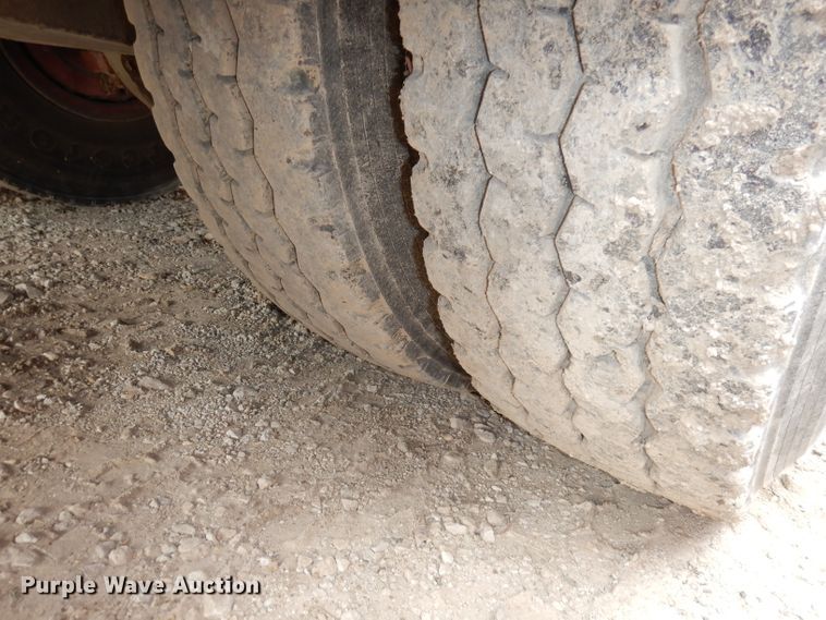 image for item DJ6807 1987 Pierce Lance  fire truck