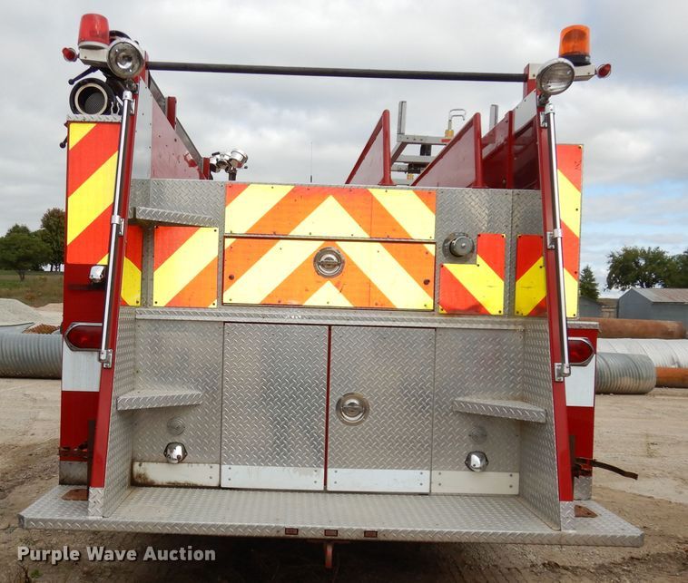 image for item DJ6808 1994 International 4900  Pierce fire truck