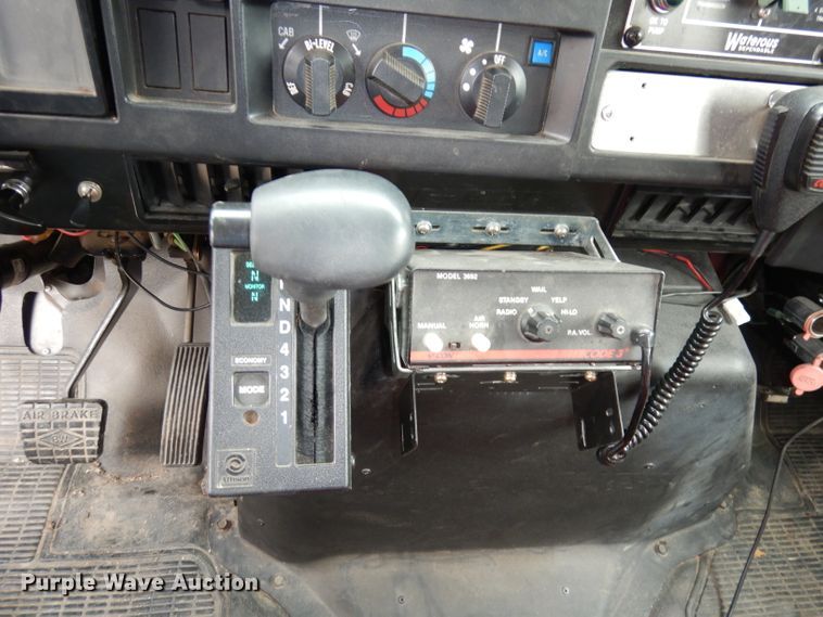 image for item DJ6808 1994 International 4900  Pierce fire truck