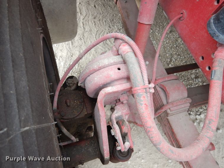 image for item DJ6808 1994 International 4900  Pierce fire truck