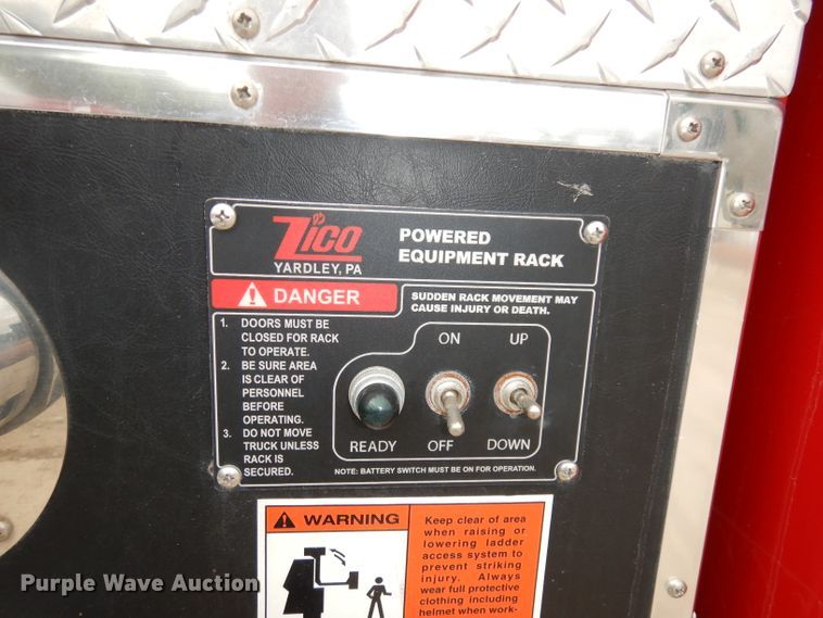 image for item DJ6808 1994 International 4900  Pierce fire truck