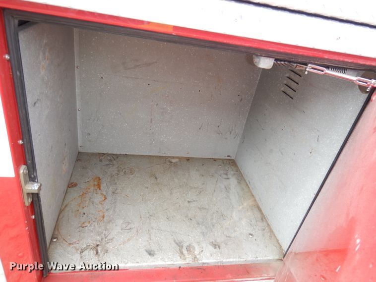 image for item DJ6808 1994 International 4900  Pierce fire truck