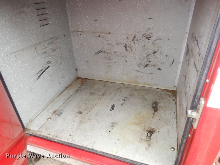 image for item DJ6808 1994 International 4900  Pierce fire truck