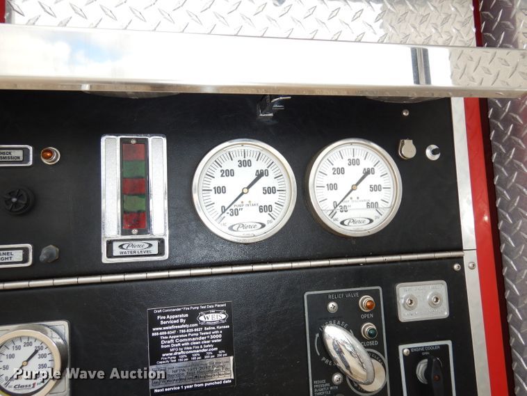 image for item DJ6808 1994 International 4900  Pierce fire truck