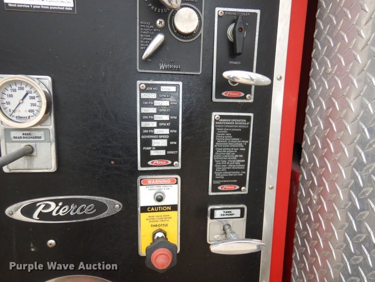 image for item DJ6808 1994 International 4900  Pierce fire truck