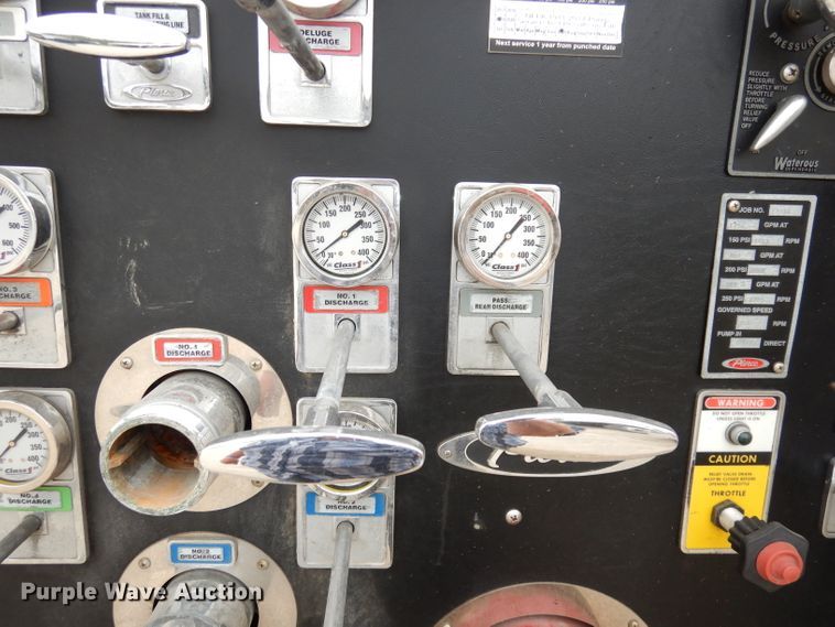 image for item DJ6808 1994 International 4900  Pierce fire truck