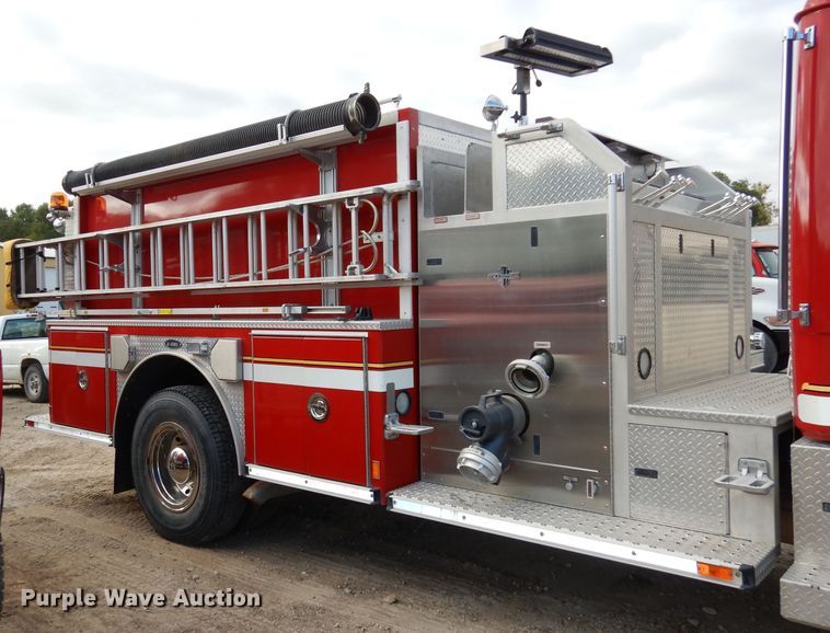 image for item DJ6809 2003 Freightliner FL70 E-One  fire truck