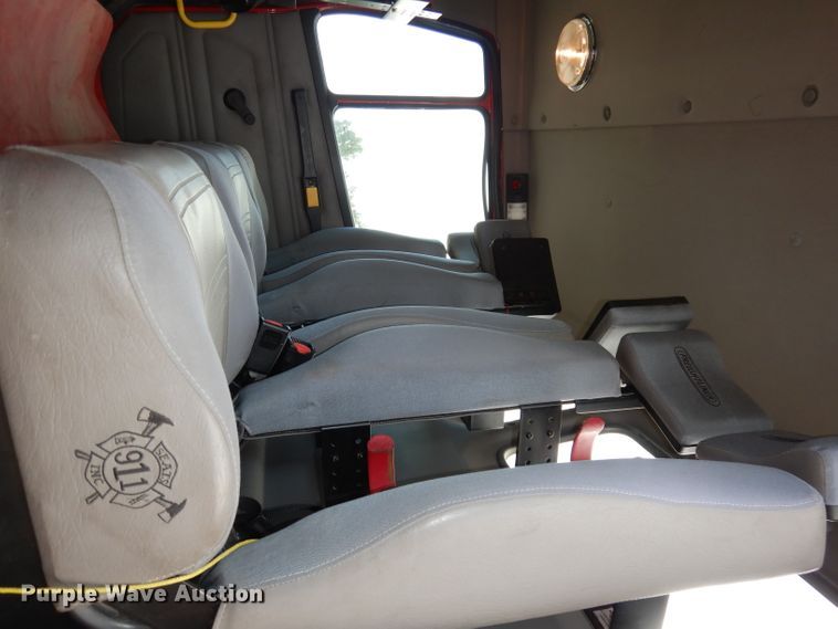 image for item DJ6809 2003 Freightliner FL70 E-One  fire truck