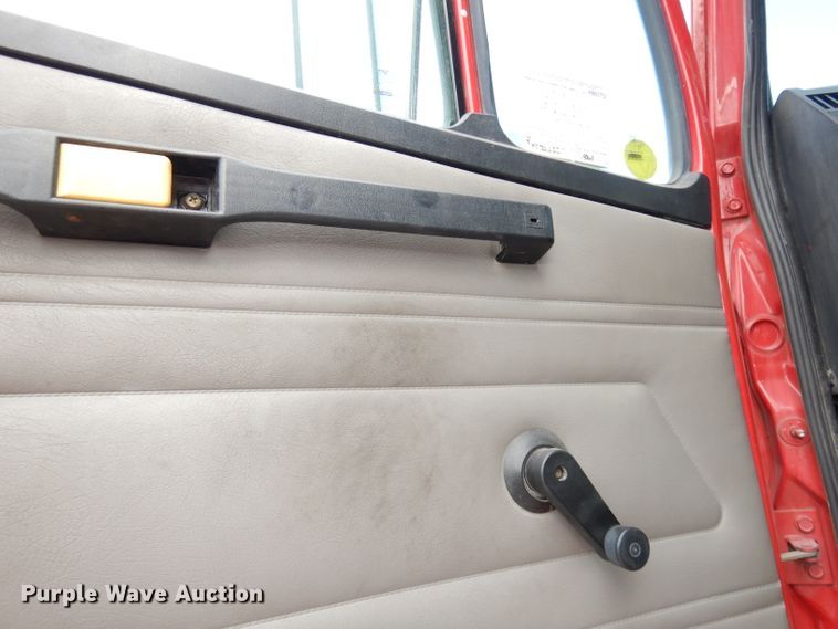 image for item DJ6809 2003 Freightliner FL70 E-One  fire truck