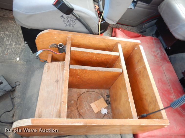 image for item DJ6809 2003 Freightliner FL70 E-One  fire truck