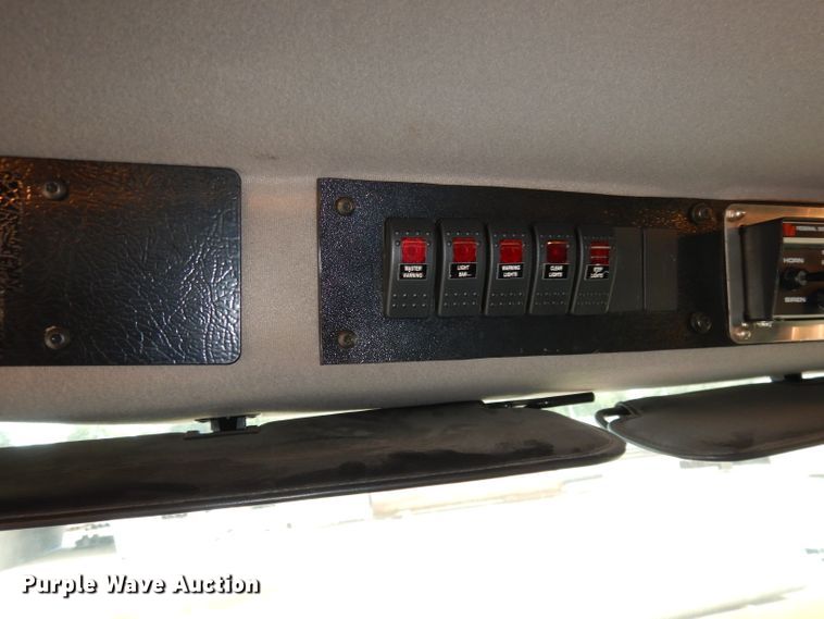 image for item DJ6809 2003 Freightliner FL70 E-One  fire truck