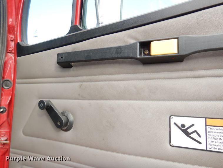 image for item DJ6809 2003 Freightliner FL70 E-One  fire truck