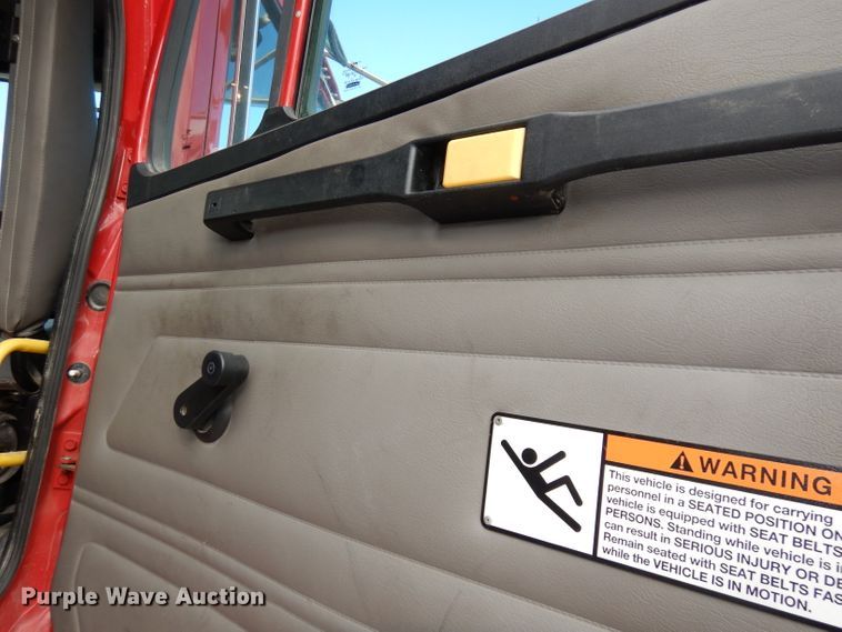 image for item DJ6809 2003 Freightliner FL70 E-One  fire truck