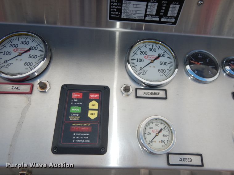 image for item DJ6809 2003 Freightliner FL70 E-One  fire truck