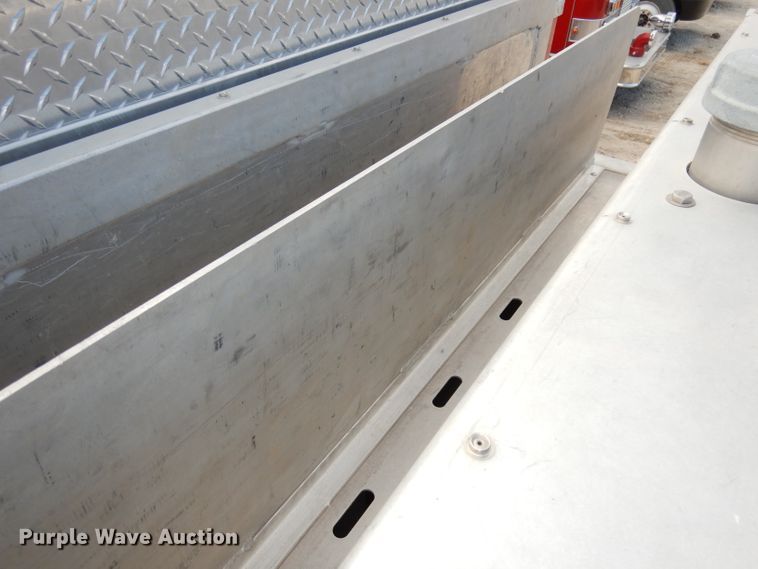 image for item DJ6809 2003 Freightliner FL70 E-One  fire truck