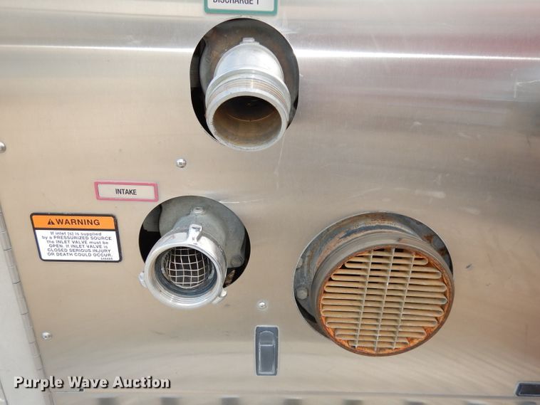 image for item DJ6809 2003 Freightliner FL70 E-One  fire truck