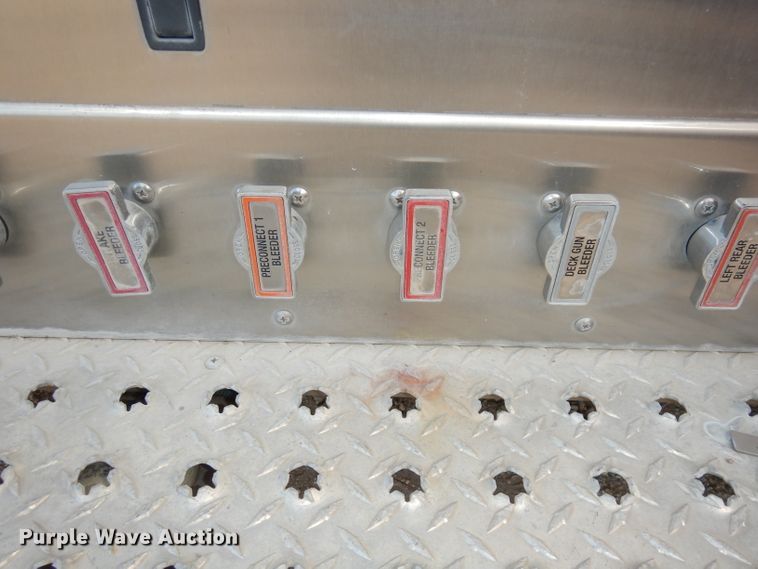 image for item DJ6809 2003 Freightliner FL70 E-One  fire truck