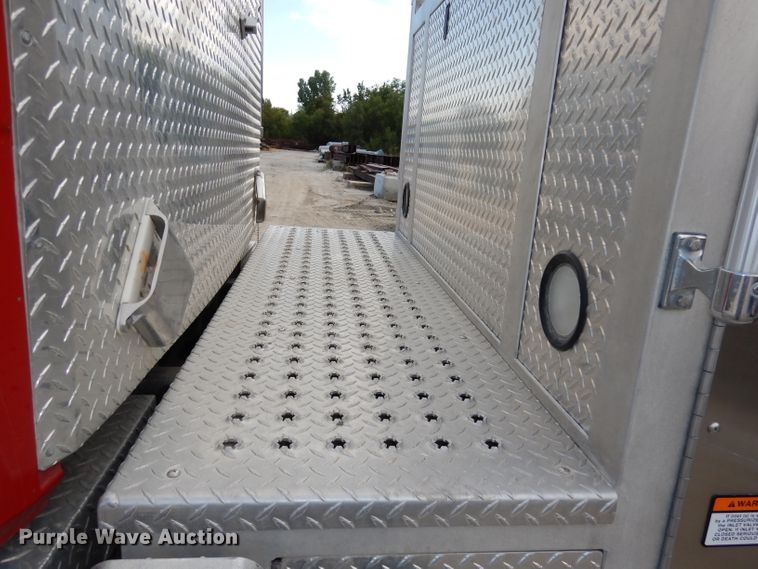 image for item DJ6809 2003 Freightliner FL70 E-One  fire truck