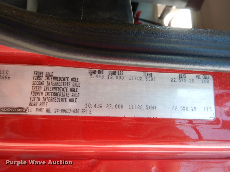 image for item DJ6809 2003 Freightliner FL70 E-One  fire truck