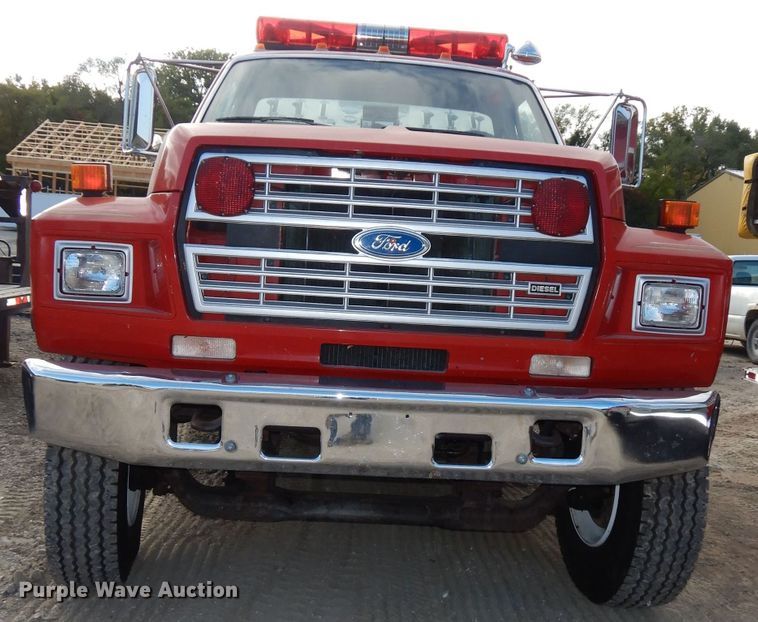 image for item DJ6810 1987 Ford F8000  fire truck
