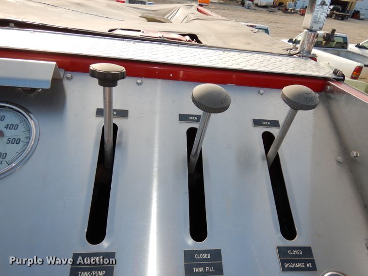 image for item DJ6810 1987 Ford F8000  fire truck