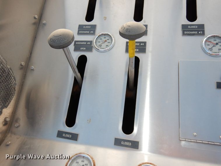 image for item DJ6810 1987 Ford F8000  fire truck